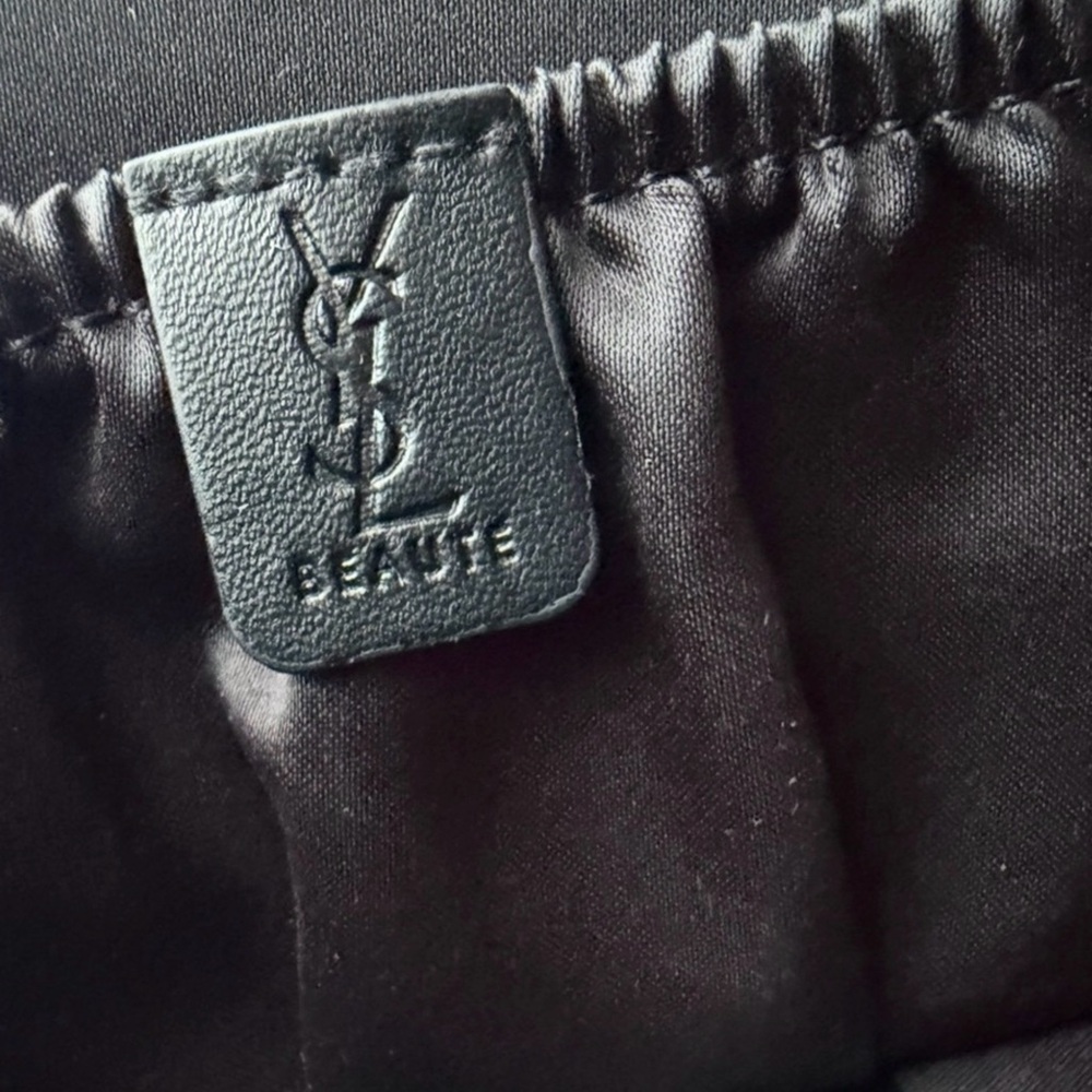 Yves Saint Laurent Black Quilted Camera Crossbody with Gold YSL Logo - Picture 3 of 7